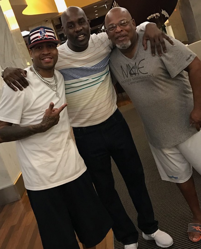 而另一位曾 而另一位曾